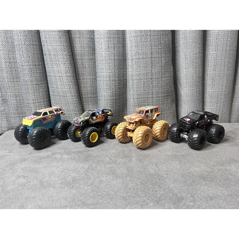 Hot Wheels Monster Jam Trucks Metal Mulisha Deeghan Jeep Race Ace Vehicles Lot
